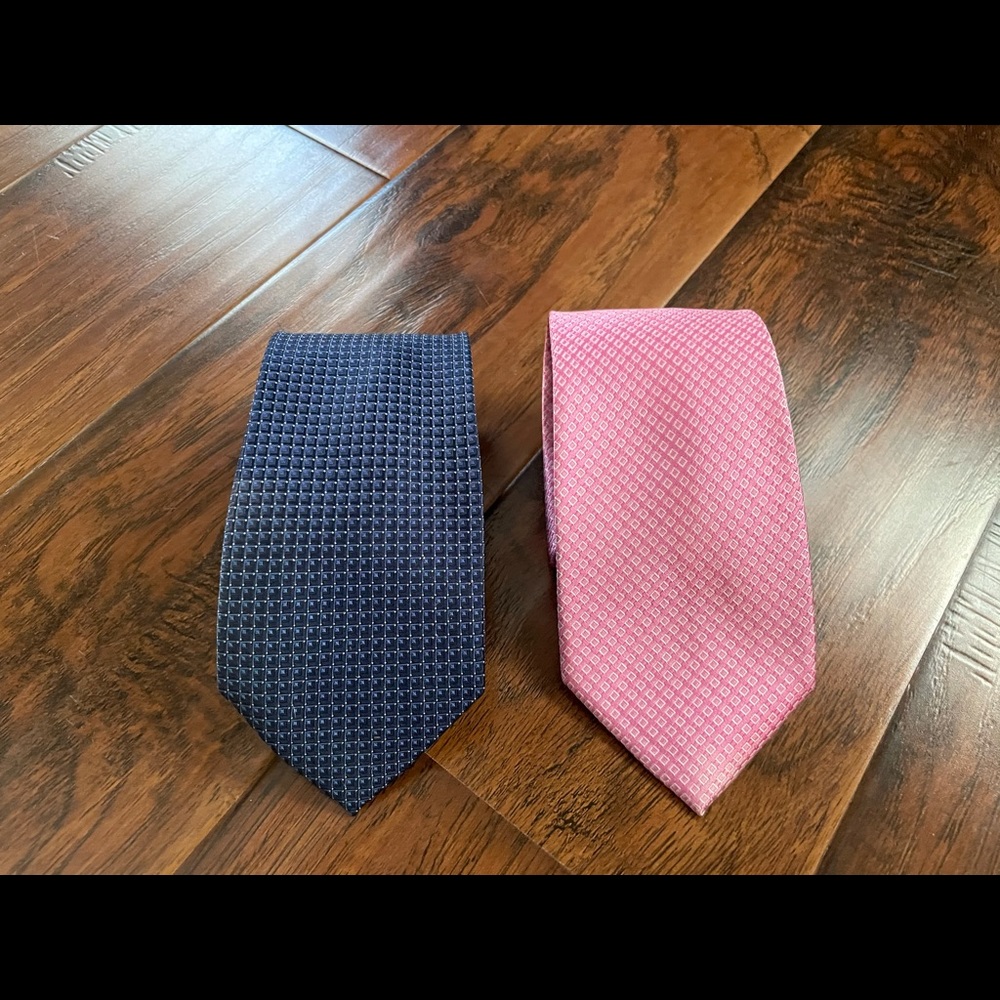 NWOT bundle of two men’s silk ties